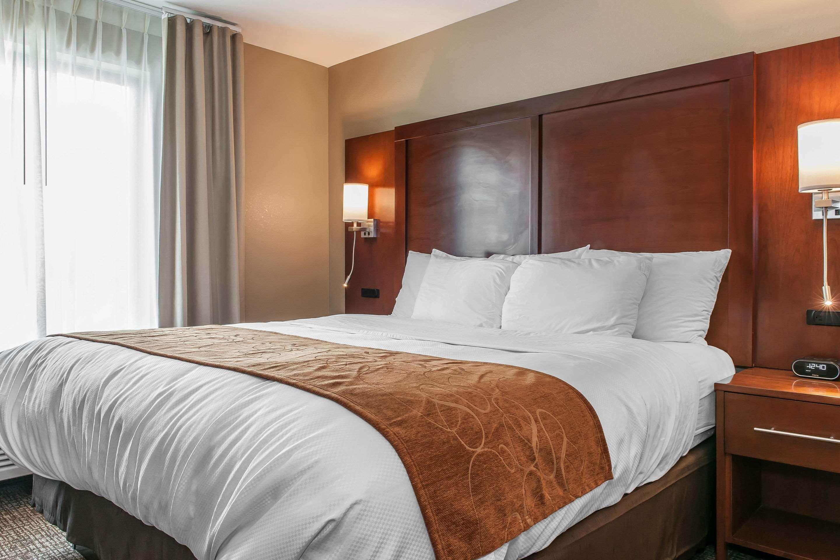 Comfort Suites Rensselaer Extérieur photo
