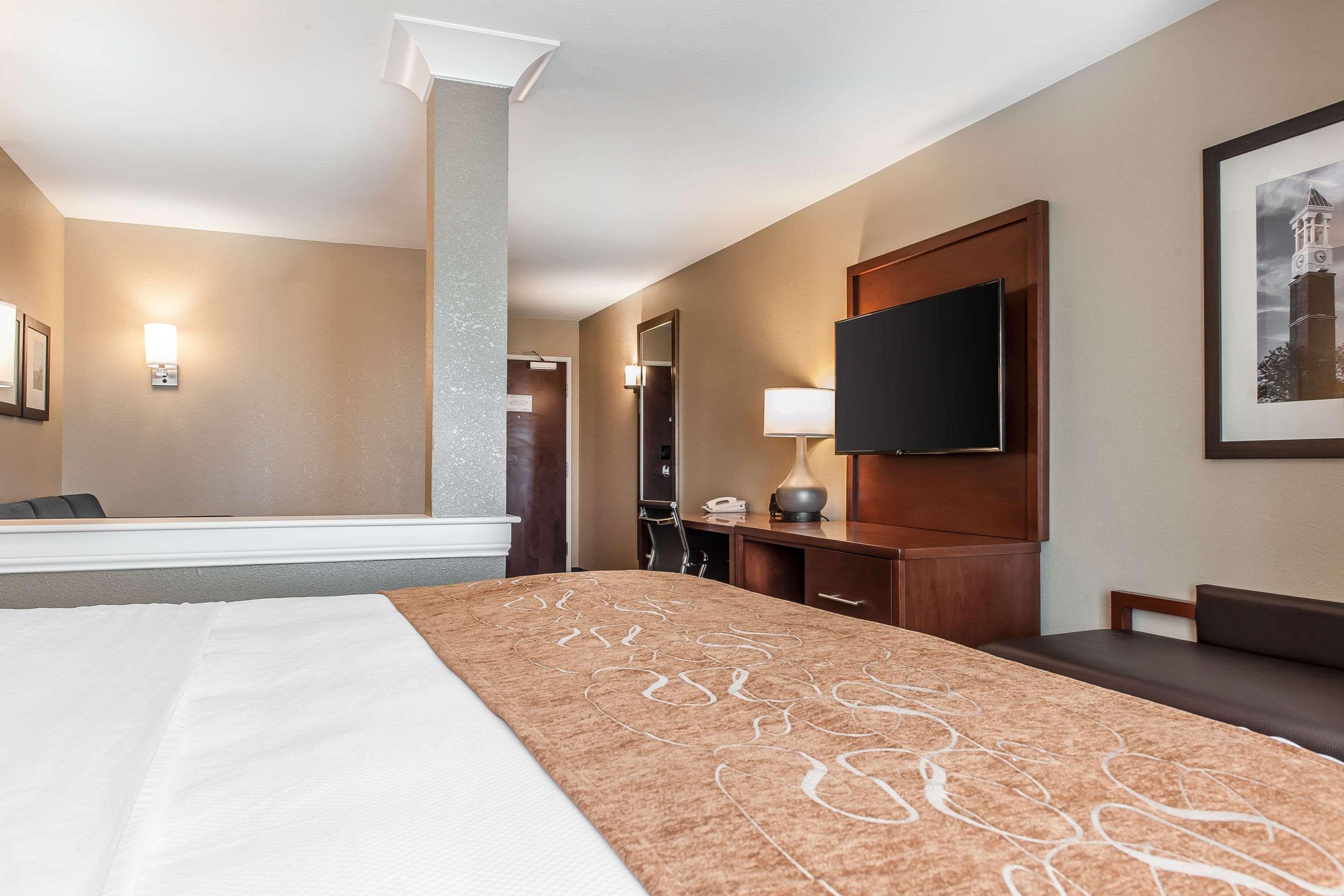 Comfort Suites Rensselaer Extérieur photo